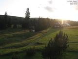 19 : 48