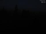 04 : 32