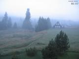 06 : 00
