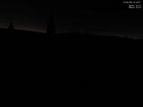 01 : 00
