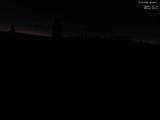 01 : 04