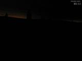 03 : 28