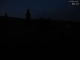 04 : 48