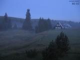 05 : 32