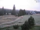 06 : 00