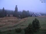 06 : 00