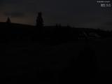 01 : 44