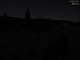 04 : 00