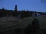 06 : 00