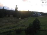 18 : 52