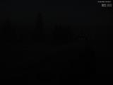 02 : 04