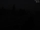 03 : 00