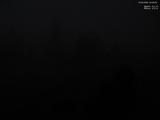 04 : 00