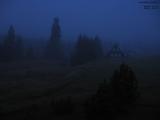 06 : 00