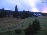 19 : 52