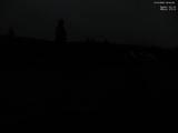 03 : 04