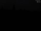 06 : 44