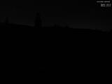06 : 00