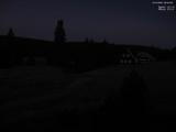 06 : 44