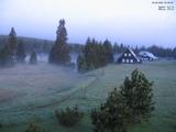 04 : 32