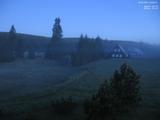 03 : 40
