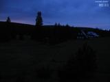 22 : 08