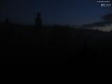 23 : 00