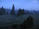 03 : 40