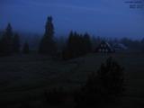 04 : 00