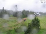 16 : 08