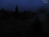 03 : 48