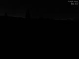 03 : 44