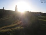 18 : 44