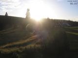 18 : 44