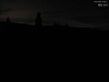 23 : 08