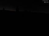 04 : 00