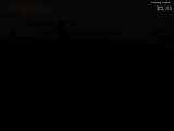 03 : 00