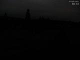 04 : 44