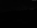 02 : 04