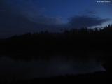 03 : 48