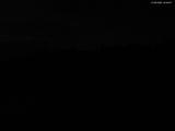 22 : 56