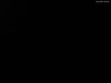 03 : 00