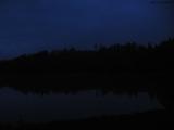 04 : 00