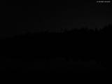 03 : 04