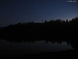 03 : 32