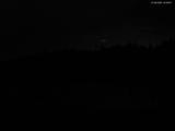 03 : 08