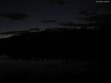 23 : 08