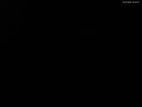 03 : 04