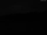 04 : 00