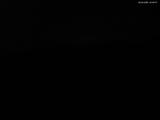 04 : 00